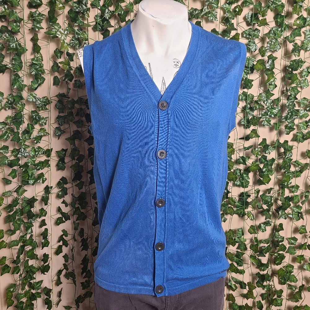 Mexx Men's Colorful Blue Cotton Slim Fit Button-Up Casual Chic Sweater Vest